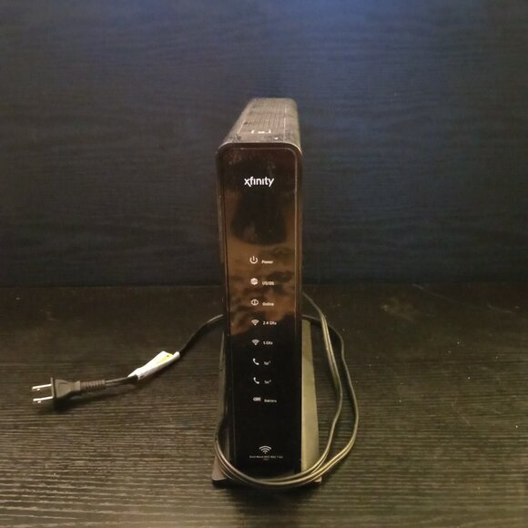 Comcast Xfinity Arris TG1682G XB3 DualBand Wifi Router 802.11AC Cable Modem - Picture 3 of 10